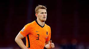 De ligt and sandro return to juve training. Matthijs De Ligt Fehlt Bei Em Auftakt Niederlande Setzt Auf 3 5 2 Kicker