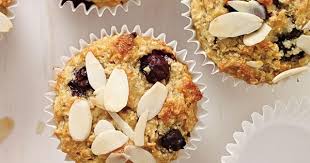 Muffins Aux Pommes Et Aux Bleuets Ricardo Recipe Yummy Breakfast Healthy Dessert Recipes