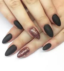 Well it's time to shake things up. Bold And Black Manicure Ideas That Are Just Perfect For Fall And Winter All For Fashion Design