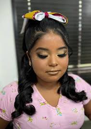 Edna Andrade Makeup studio...