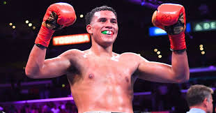 Nayara Assuncao Nua Ample Build