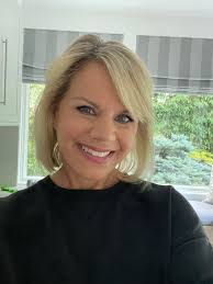 Happy Sunday! Fun fact ... I LOVE watching golf! So my butt is