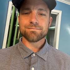 48 days sober today ! Spent nearly 15 years as a hopeless heroin and benzo  addict. Burned my life down more times than I can count, got indicted and  went to jail