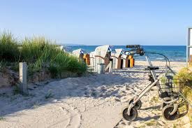 Best Walkers For Seniors Reviews Of The Leading Models For
