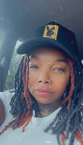 Her is new group for Grace Berger. She really deserves one. Join and show  her how much you appreciate her as a person and Basketball Player.