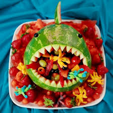 Sculpture Sur Fruit Et Sur Legume 93 Idees Et Instructions Salade De Fruits Recette Salade De Fruits Sculpture De Pasteque