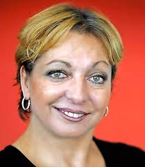 View all manon straché pictures. Theater In Der Stadthalle St Ingbert Mit Manon Strache