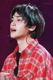 콘 seok adlı kullanıcının ☁°•THE BOYZ•°☁ panosundaki Pin