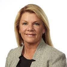 Kristine Erwin's Instagram, Twitter & Facebook