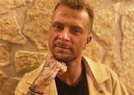 J'ai tout perdu", la star de la télé-réalité 'Les Ch'tis', Vincent Shogun,  fait de terribles confidences sur sa descente aux enfers et la prison