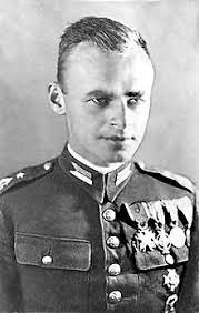 So witold pilecki, a man of sound body and mind, raised his hand and volunteered to enter the camp himself. Witold Pilecki Wikiquote
