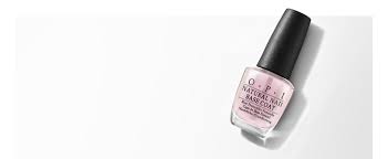 A hot red · creamy formula goes on the nails easily with no patchiness or streaking. Amazon Com Opi Nail Lacquer An Affair In Red Square Red Nail Polish 0 5 Fl Oz Beauty Personal Care
