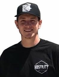 Jennifer Knouse's Instagram, Twitter & Facebook