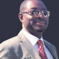 Craig Merchant's Instagram, Twitter & Facebook