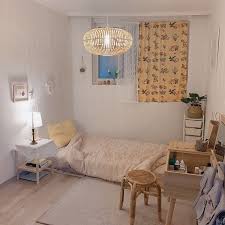 Find and save ideas about minimalist bedroom on pinterest. ðð¢ð§ð­ðžð«ðžð¬ð­ ð¡ð¨ð§ðžðžð²ð£ð¢ð§ Small Bedroom Decor Minimalist Room Small Room Bedroom