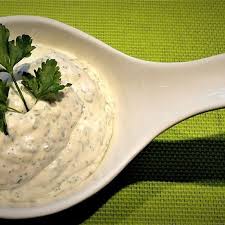 Knoblauch Krauter Sosse Von Magicnanny00 Chefkoch Knoblauchsosse Rezept Knoblauchsosse Rezepte Wenig Kalorien