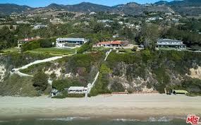 A total of 3,221 corvettes with the 305 were built in 1980. 125 Million Oceanfront Estate In Malibu California Homes Of The Rich