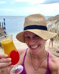 Mary Boothe Ball (@mary_b_ball_) • Instagram photos and videos