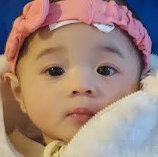 𝐇𝐚𝐩𝐩𝐲 𝟖𝟎𝐭𝐡 𝐁𝐢𝐫𝐭𝐡𝐝𝐚𝐲, 𝐃𝐫. 𝐋𝐢𝐧𝐝𝐬𝐭𝐞𝐝! 🎉🎂🎊 Today  we're celebrating your decades of faithful leadership and service to our  school—with Crumbl cookies and some Sunrise memorabilia! Thank you for  impacting thousands of young