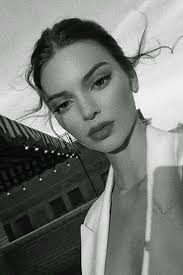 Josefa Zarate (josefazarate)