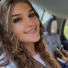 Hi, does anyone know what kind of tables the blue and green ones are please?