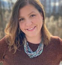 Michelle Haslett's Instagram, Twitter & Facebook