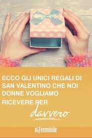 Buon san valentino amore mio! 160 San Valentino Idee Regali Frasi E Fai Da Te Ideas Emma Stone Style Cocktail Attire For Women Metallic Halter Dress