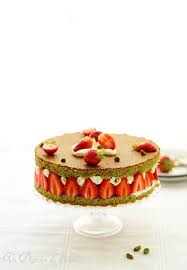 Fraisier A La Ricotta Et Pistaches Pour Les 4 Ans De Un Dejeuner De Soleil Un Dejeuner De Soleil Gateaux Et Desserts Pistache Recettes Sucrees
