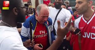 Arsenal fan tv star claude callegari has announced via the youtube channel that he will be leaving the show after this season. Watch An Arsenal Fan Almost Lost His Mind With A Gatecrashing Manchester United Fan Sportsjoe Ie