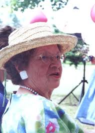 Gloria Isabel (McCallum) MacVicar