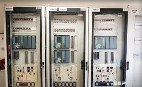 Other than the electromagnetic relay there are many other types of relays that work on different principles. 6 Different Types Of Relaying Schemes To Protect The Ehv And Uhv Transmission Lines Eep