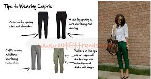 Best Tips On How To Wear Capri Pants If You Are Short Height Capri Pants Stylist Outfit Capri