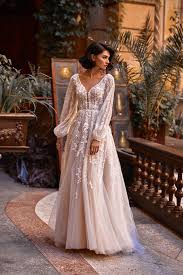 The traditional egyptian wedding dress is usually very long, so long that the material hangs on the floor. Largest Wedding Dress Factory In Europe Pollardi Com