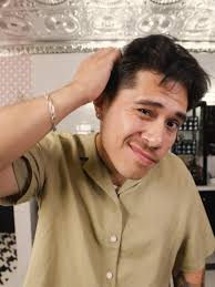 Sometimes all it takes is a good barber and a clean cut to keep you looking  fresh. You can have the best fit, the flashiest accessories, but if your  hair’s off—everything’s off. #hairstyles ...