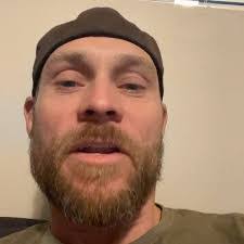 Joe Russell's Instagram, Twitter & Facebook