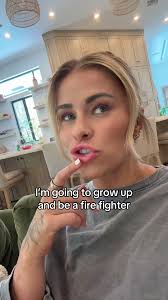 La carrera de Paige VanZant: de UFC a redes sociales