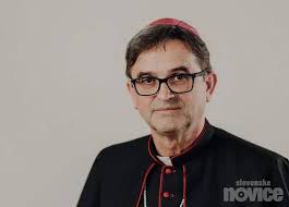 Papež nas nima rad!