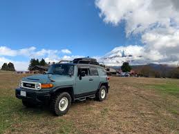 fjクルーザーをkurayaオールドブルーシーで刷毛塗り全塗装 刷毛 ハケ ローラーで車をdiyで全塗装しよう fjクルーザー トヨタ fj クルーザー ptクルーザー