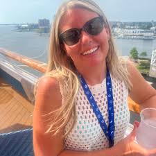 What makes a good crab cake and where are the best crab cake restaurants?