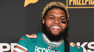 Lourdes Clark's Instagram, Twitter & Facebook