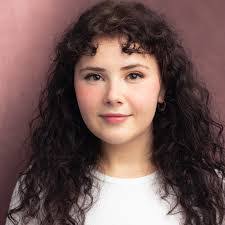 Emily Mower's Instagram, Twitter & Facebook