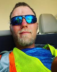 This is a beast of a saw, I can't wait to get my hands