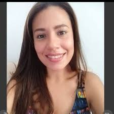 Cara Delevingne estaba desesperada. Horribles heridas en su piel estaban  apareciendo sin razón, y nadie quería acercarse a ella. Todos sentían asco  cada vez que la veían, y no le quedó otra