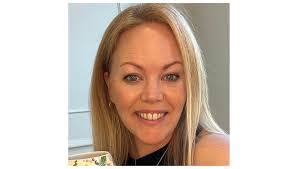 Olivia Worthington's Instagram, Twitter & Facebook