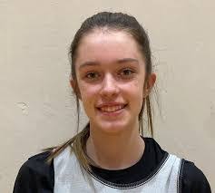 Amelia Shoemaker's Instagram, Twitter & Facebook