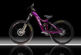 Peinture Epoxy Poudre Illusion Violet Marque Pochoir Blanc Peinture Velo Cadre De Velo Peinture Epoxy