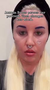 Amanda Brush Teeth Drakes Toe