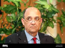 Paul moore hi-res stock photography and images