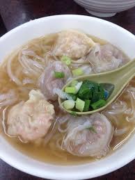 Sayur campur sotong & udang. Wonton Kuey Teow Picture Of Kuen Kee Won Ton Noodle Sheung Wan Hong Kong Tripadvisor