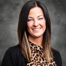 Carlye Webb, AB, CRS (@carlyewebb)